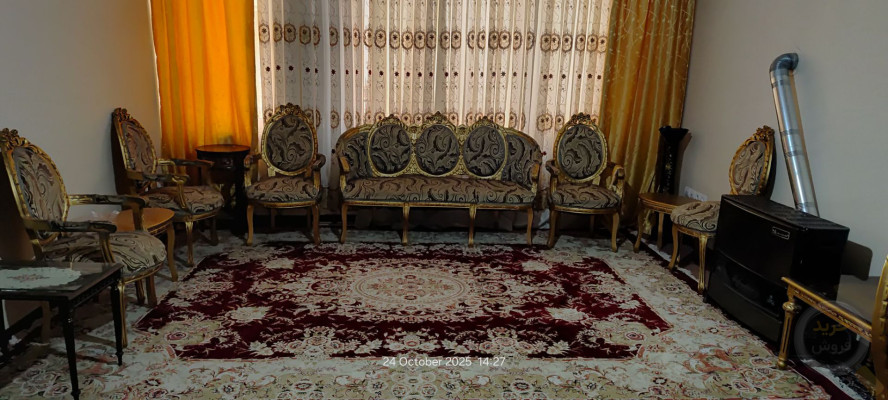 مبل 9 نفره و میز ناهار خوری 8 نفره