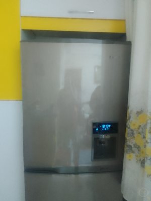 یخچال اسنوا در حد نو
