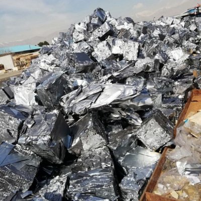 خرید انواع ضایعات فلزات و مواد گرانولی فاتح