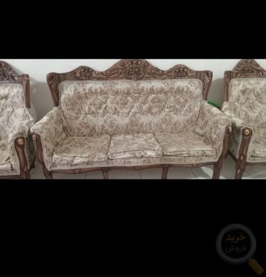 مبلمان با چوب راش